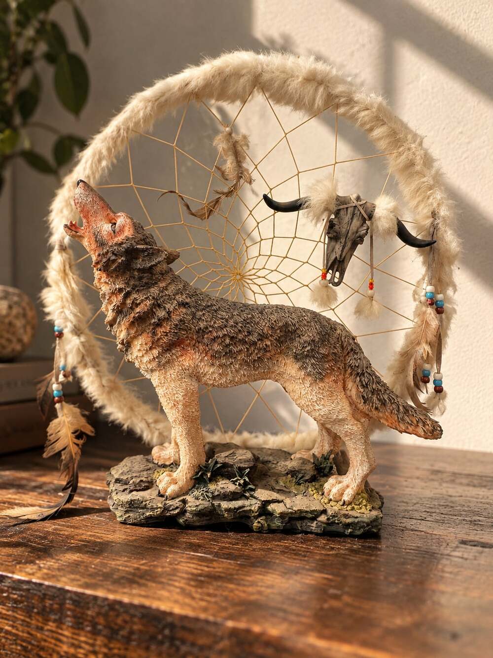 Pacific Giftware Wolf Figurine with Dream Catcher